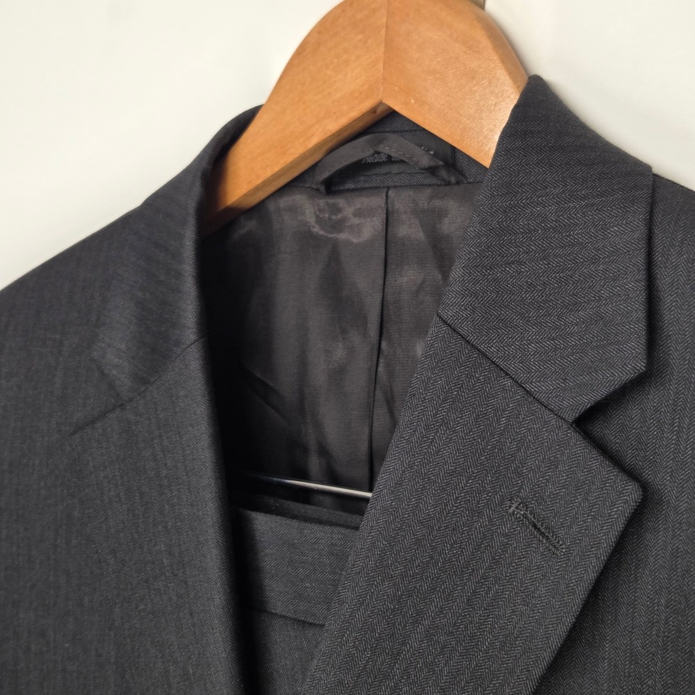 Lauren Ralph Lauren 42R 36W Charcoal Herringbone Wool Suit 2-Button Notch Lapel - Picture 5 of 16